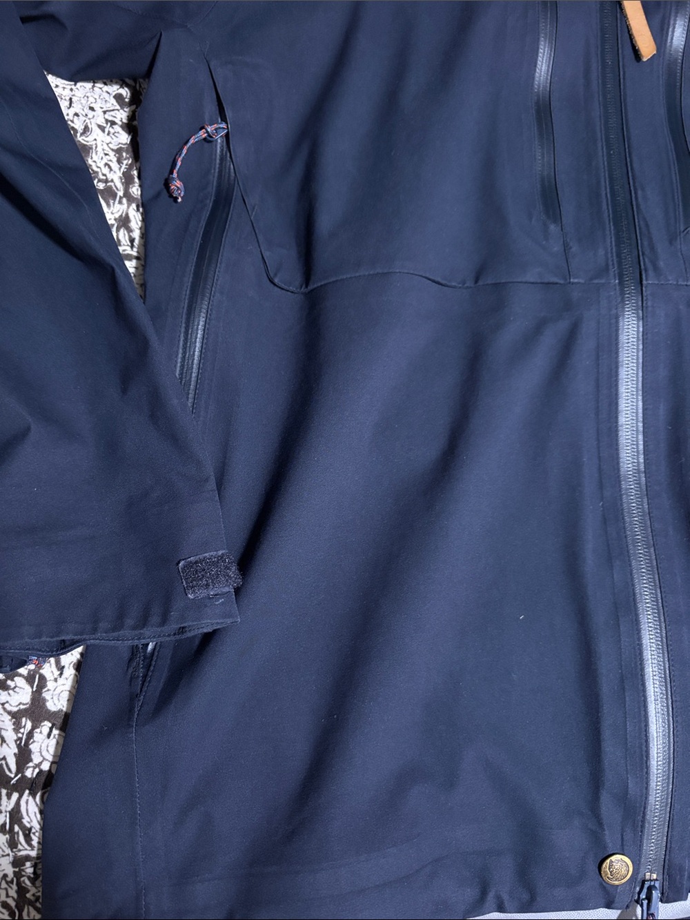 Fjallraven Women's Medium Navy Waterproof Keb Ecoshell Hooded Rain Jacket - Picture 7 of 12